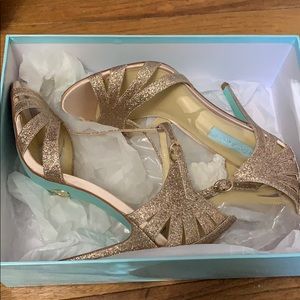 Champagne size 8.5 Blue by Betsey Johnson heels